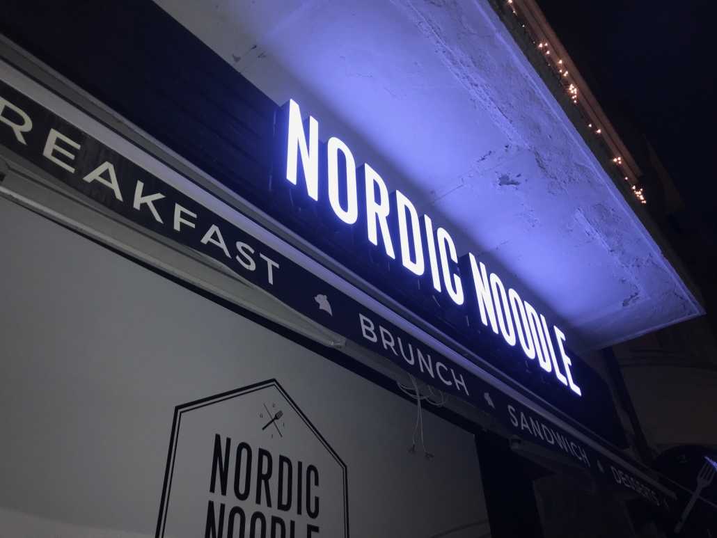Nordic noodle LED